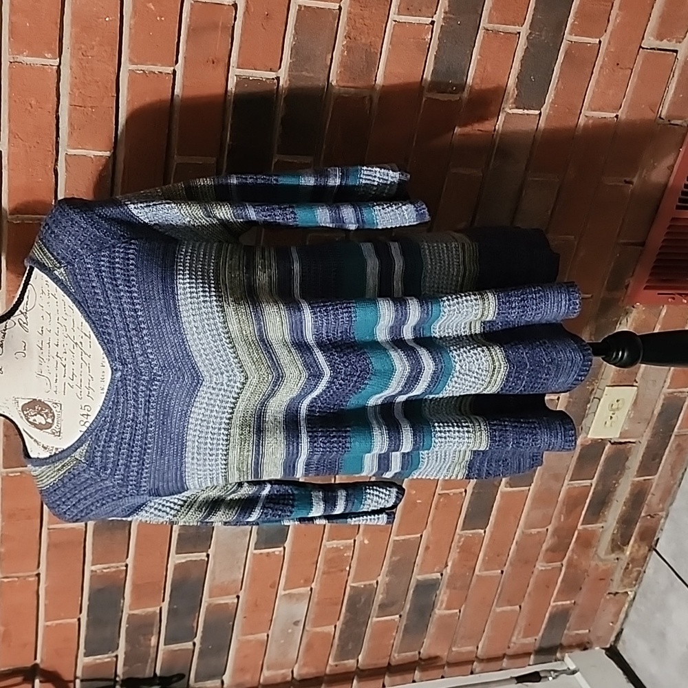 NWOT new direction sweater